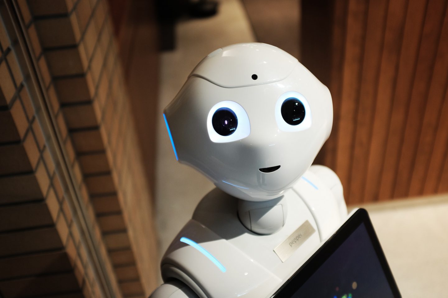 How to make robots that we can trust